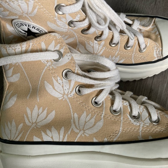 Converse Women’s Platform Canvas Run Star Hike Summer Spirit Floral High-Tops - Picture 14 of 15